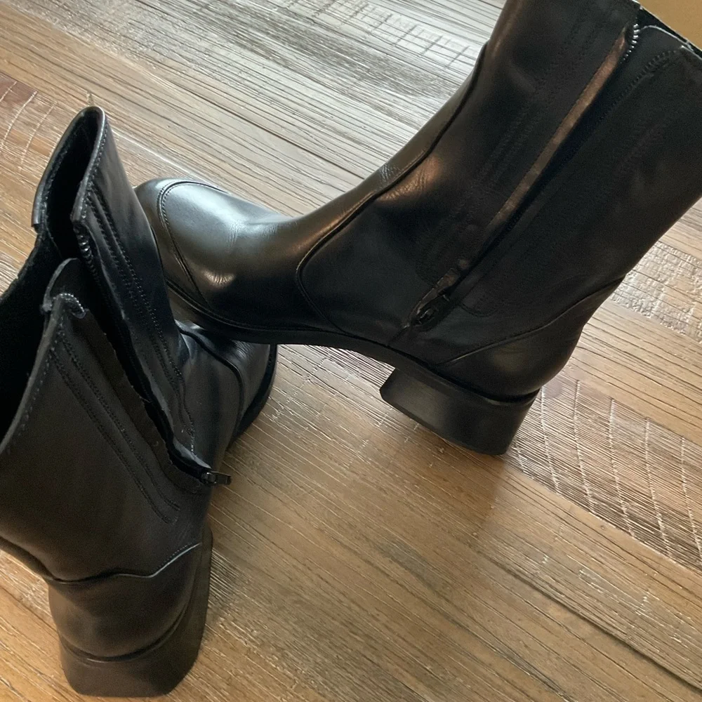 Cole Haan ankle boots size 10.5 black leather combat boot - Picture 8 of 12